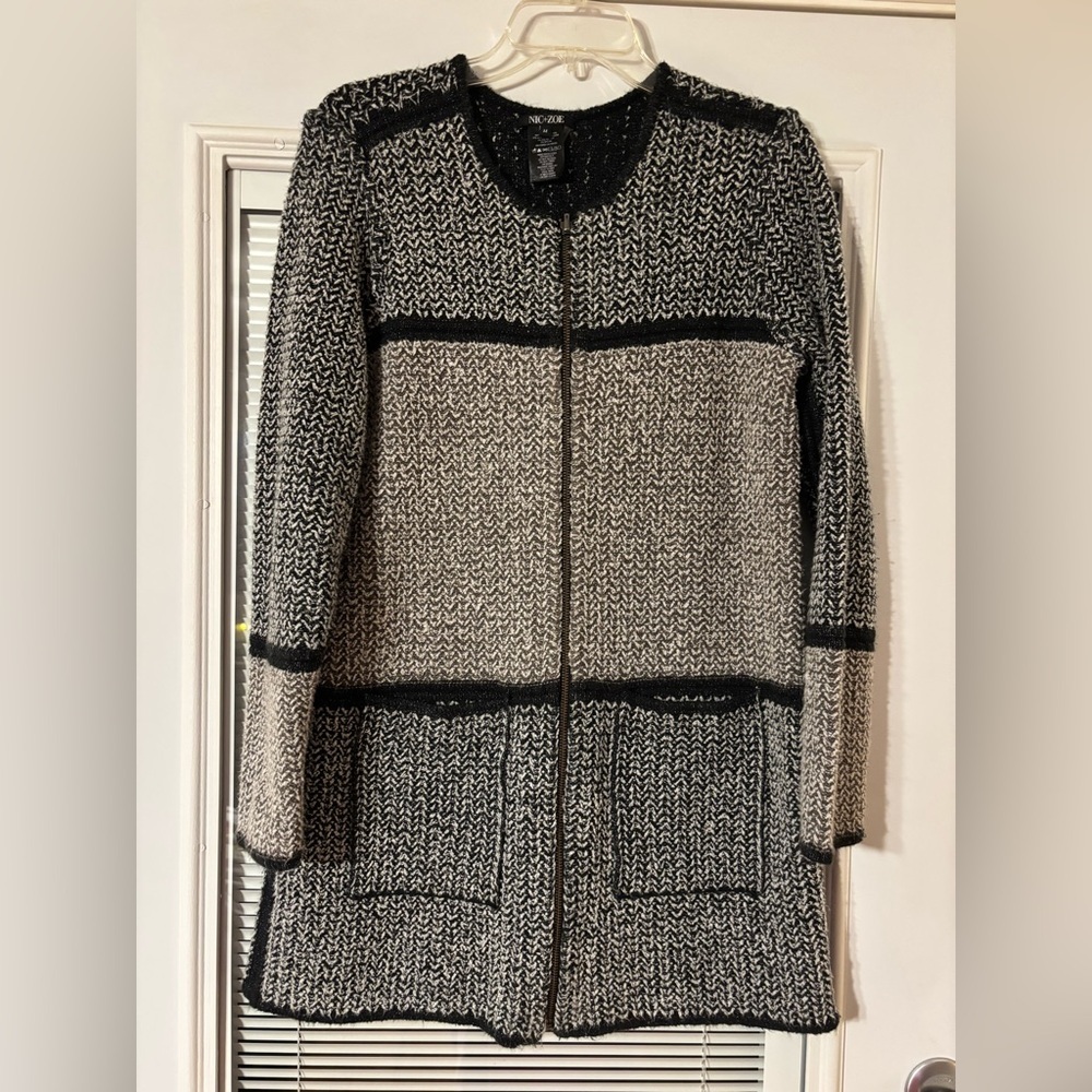 NIC+ZOE Black & White Zip-Front Knit Long Jacket